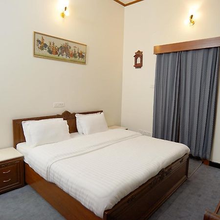 The Edgeworth Bed & Breakfast Shimla Eksteriør bilde