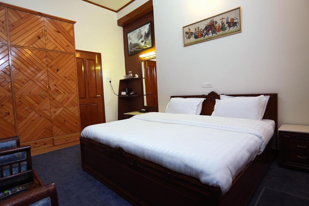 The Edgeworth Bed & Breakfast Shimla Eksteriør bilde