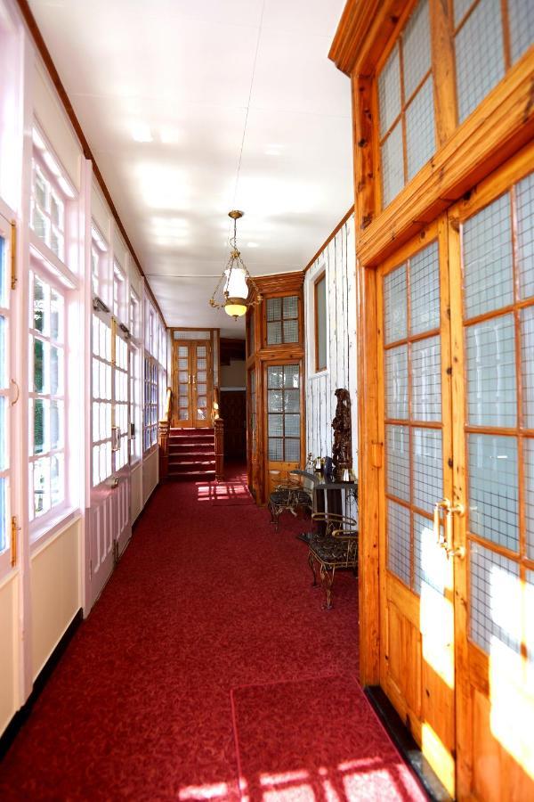 The Edgeworth Bed & Breakfast Shimla Eksteriør bilde