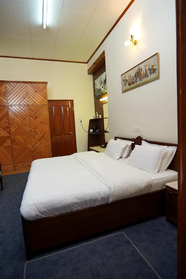 The Edgeworth Bed & Breakfast Shimla Eksteriør bilde